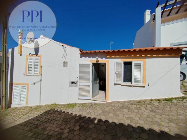 Edifício Tradicional 43m² Vila do Bispo e Raposeira
