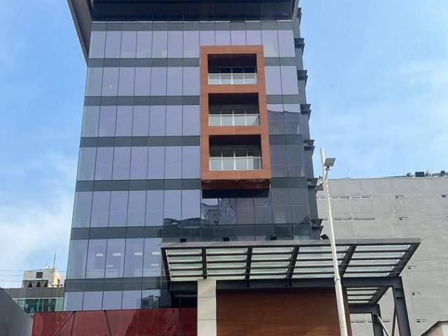 Edificio AAA $450.00 pesos mx x M2