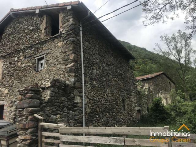 EDIFICIO ANTIGUO DE PIEDRA PARA REHABILITAR