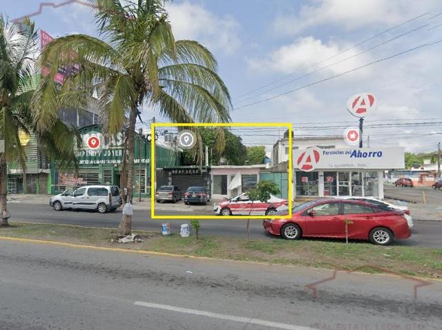 Terreno Comercial Av. Cuauht?moc 1480, Formando Hogar, 91897 Veracruz, Ver