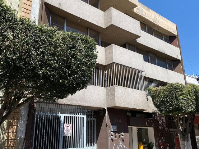 Edificio Comercial en centro hist?rico Le?n Gto