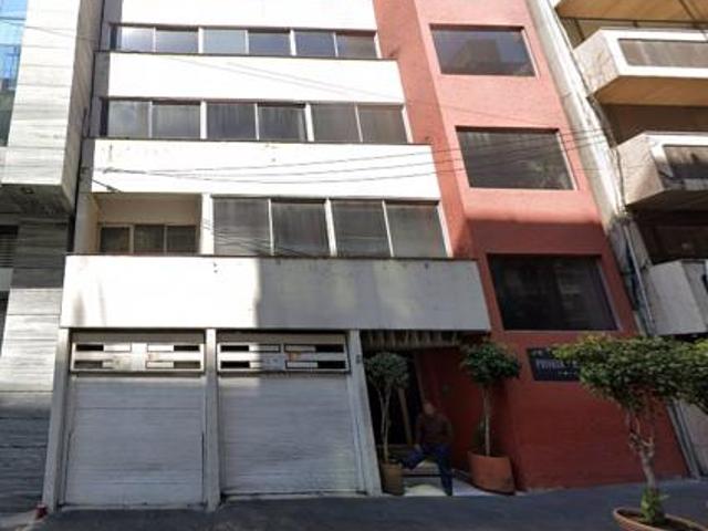 Edificio Comercial en Chapultepec Morales