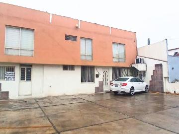 Edificio Comercial en Cumbres 2do Sector en VENTA