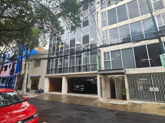 Edificio Comercial en Anzures