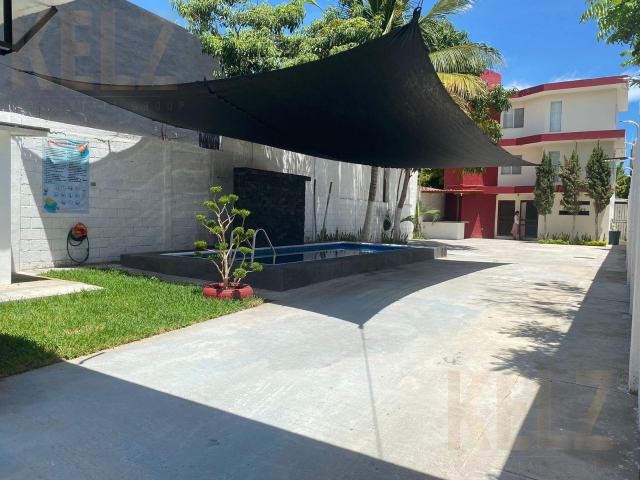 Edificio Comercial en Enrique C?rdenas Gonzalez