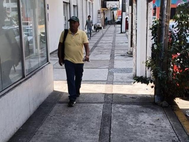 Edificio Comercial en Fraccionamiento Magallanes