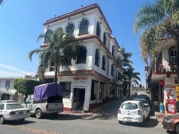 Edificio Comercial en Ixtapan de la Sal