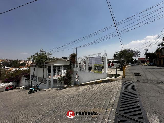 Edificio Comercial en Mirador Santa Rosa