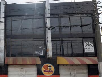 Edificio Comercial en San Buenaventura