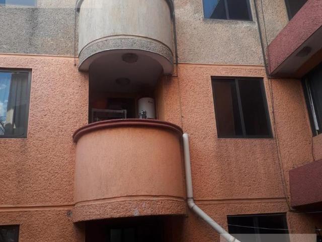 Edificio Comercial en San Juan de Arag?n VI Secci?n
