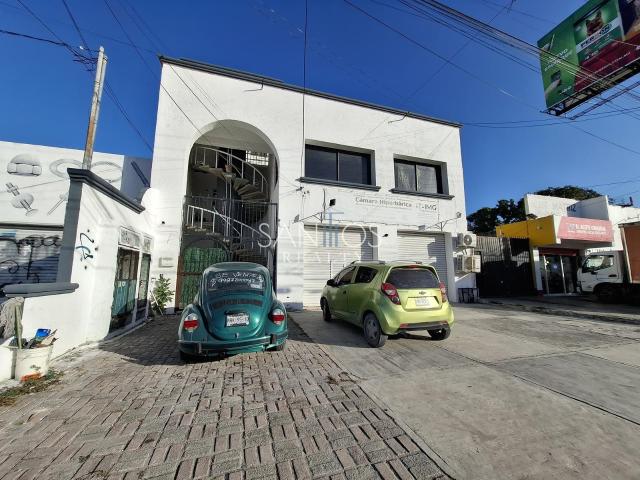 Edificio Comercial en Supermanzana 59