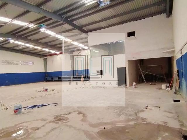 Edificio Comercial en Renta