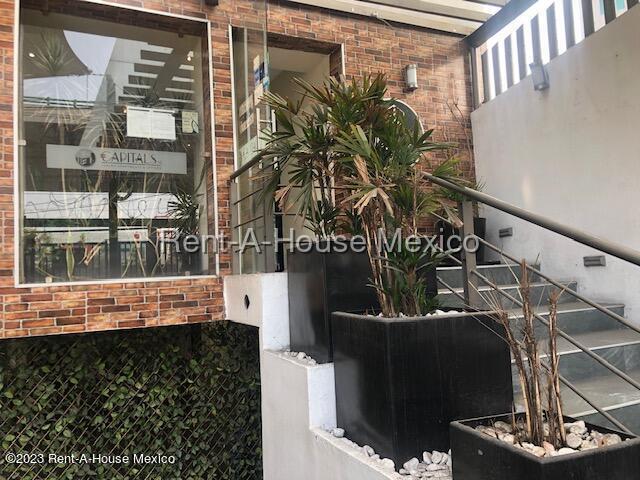 Edificio Comercial en Renta en Olimpica 26 1962