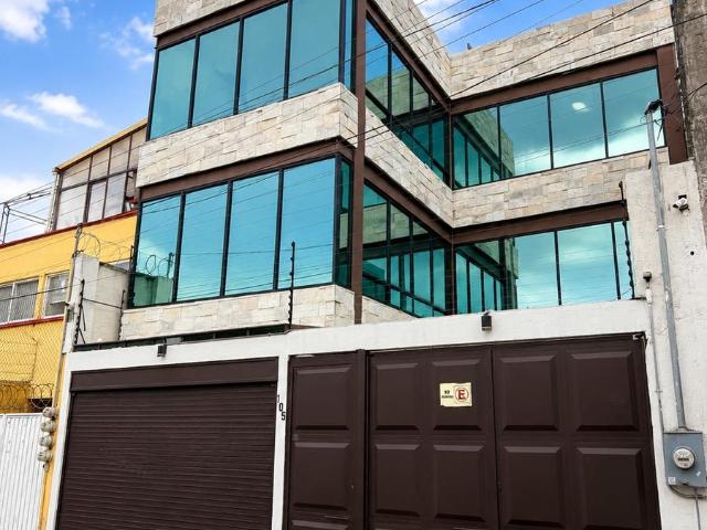 Edificio Comercial en Renta, Santa Clara, Toluca, M?xico