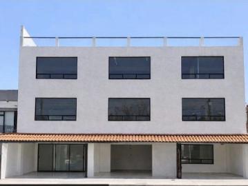 Edificio comercial en venta de 1,040 m2 en Tlalnepantla