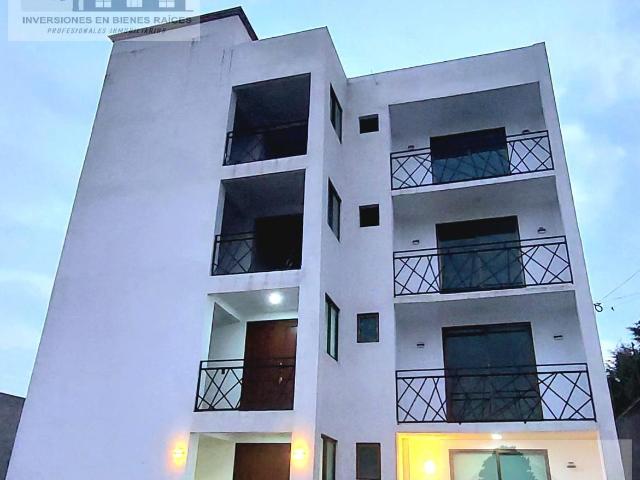 Edificio Comercial en Venta en Cacalomacan cerca de Calzada al Pacifico