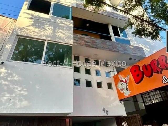 Edificio Comercial en Venta en Ampliacion Simon Bolivar, Venustiano Carranza RG 27 1037