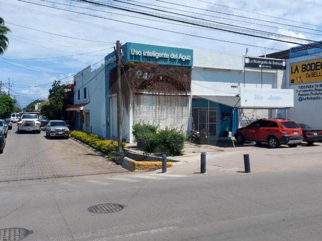Edificio comercial en venta en Av. Rafael Buena Mazatlan Sinaloa