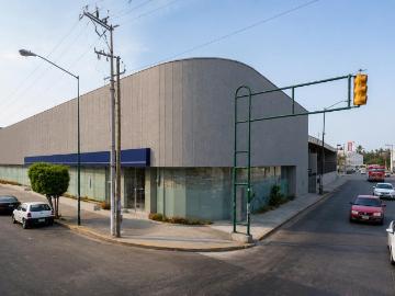 edificio comercial en venta en Fraccionamiento Hornos