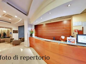 Edificio commerciale o terziario in vendita a Capaccio Paestum, Paestum