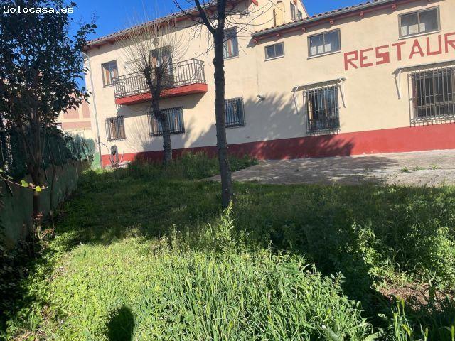 EDIFICIO CON TERRENO EN RODA DE ERESMA