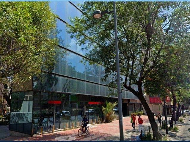Edificio corporativo en Insurgentes Sur