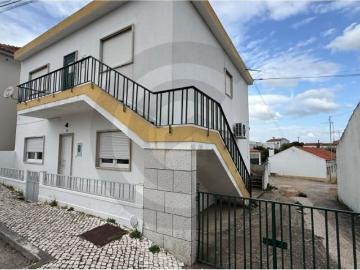 Edifício de alto padrão à venda imóvel de alto padrão Torres Novas, Portugal