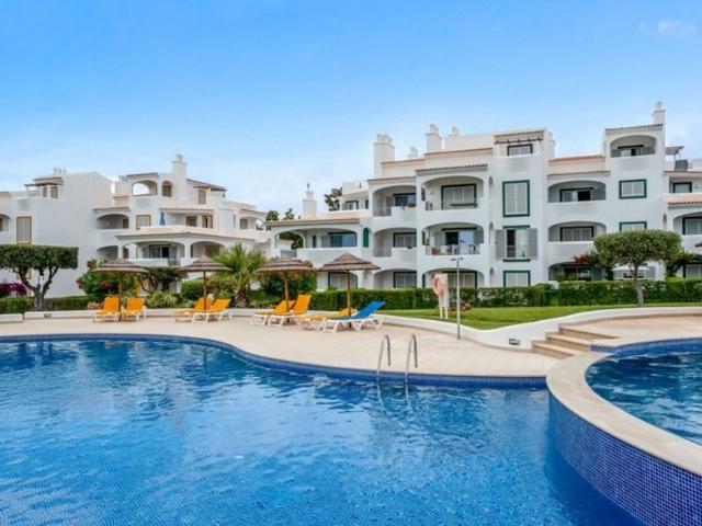 Edifício de alto padrão à venda imóvel de alto padrão Vilamoura, Portugal