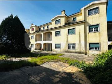 Edifício de alto padrão à venda imóvel de alto padrão Covilhã, Castelo Branco