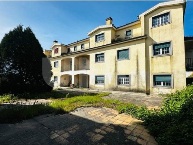 Edifício de alto padrão à venda imóvel de alto padrão Covilhã, Castelo Branco