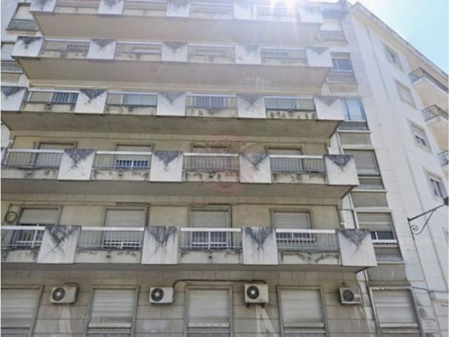 Edifício de alto padrão à venda imóvel de alto padrão Lisboa, Portugal