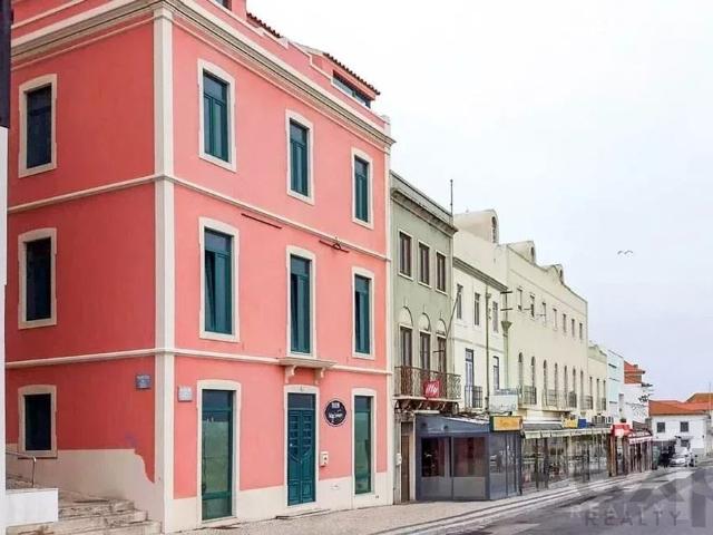Edifício de alto padrão à venda imóvel de alto padrão Peniche, Portugal