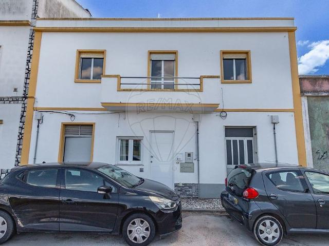 Edifício de alto padrão à venda imóvel de alto padrão Pinhal Novo, Portugal