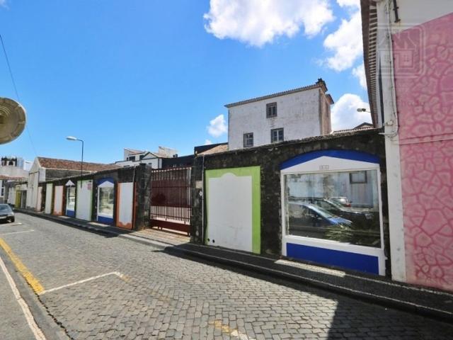 Edifício de alto padrão à venda imóvel de alto padrão Ponta Delgada, Açores