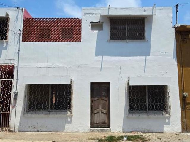 Edificio de Departamentos en Zona Centro