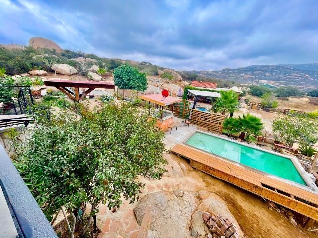 Edificio de Departamentos Rancho Tecate disponible en venta y renta