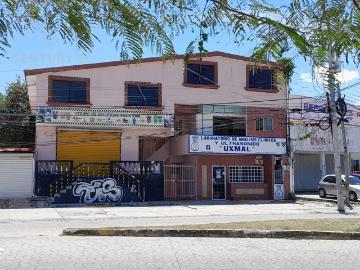 Edificio de Departamentos y Locales Comerciales en Venta en Canc?n C4124