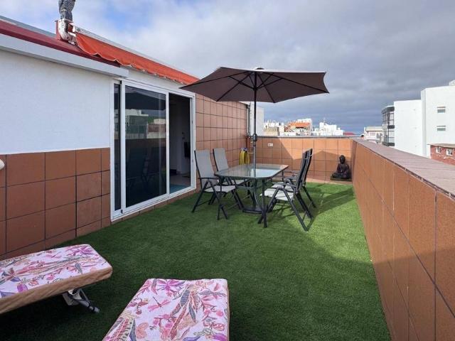Vivienda de alto standing de 417 m2 en venta Telde, España