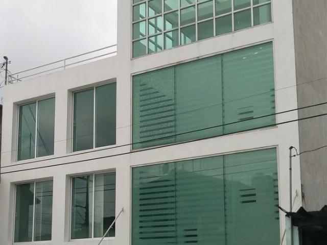 Edificio / Departamentos ubicado atr?s de L?zaro C?rdenas