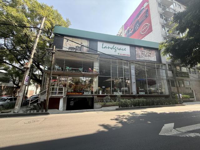 Edificio dos frentes Perif?rico Mixcoac