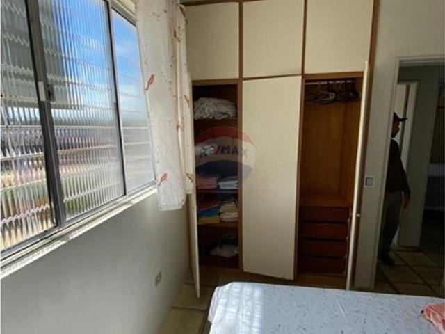 Edificio Dourado centro de Porto, Charmoso Próximo à Praia com Ótimo Preço!