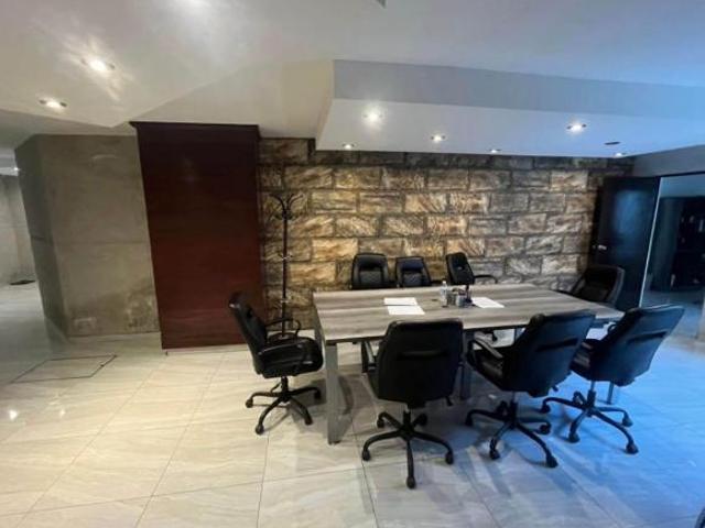 EDIFICIO EN VENTA: 6 DEPAS+ LOCAL+ OFICINAS CORPORATIVAS