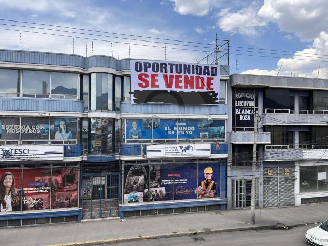 EDIFICIO EN VENTA VILLA DE LAS FLORES COACALCO