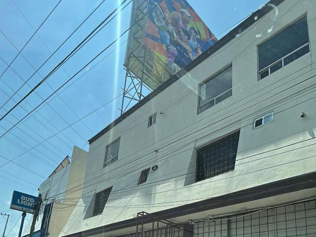 EDIFICIO EN VENTA ? COL. LAS BRISAS, MONTERREY