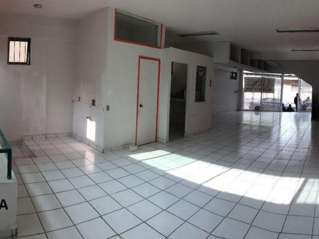 Edificio en venta en Avenida Mu?oz, San Luis Potos?