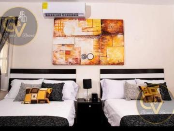 Edificio en venta en Canc?n 9 habitaciones con alberca y mobiliario incluido