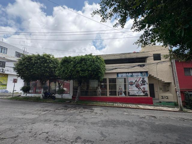 Edificio en venta en Col. El Empleado