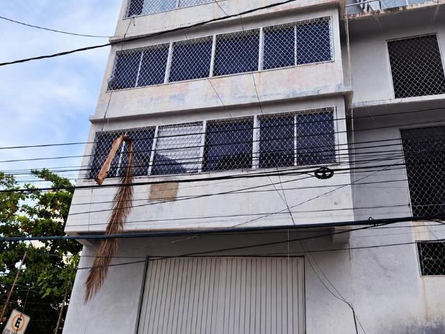 EDIFICIO EN VENTA EN FRACC. MAGALLANES, ACAPULCO