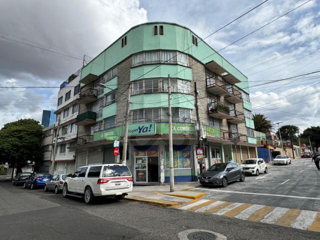 Edificio en venta en L?zaro C?rdenas 27 Rec?maras