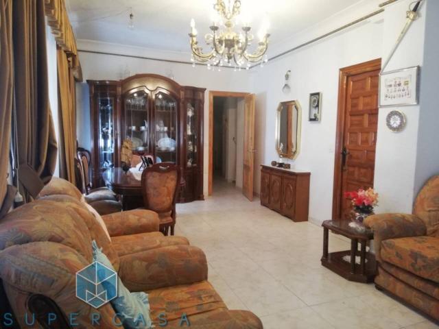 Edificio en venta en La Puebla de Montalbán